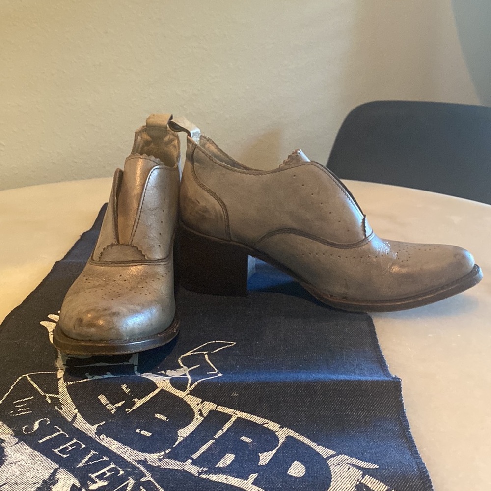 Freebird by Steven, size 8, color Ice - Picture 2 of 7